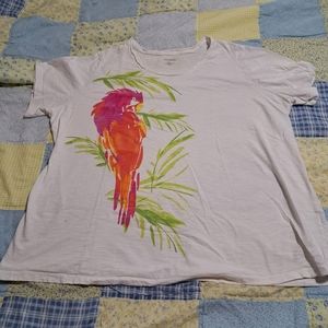 Catherine's 2X 22/24 white t-shirt with parrot 🦜